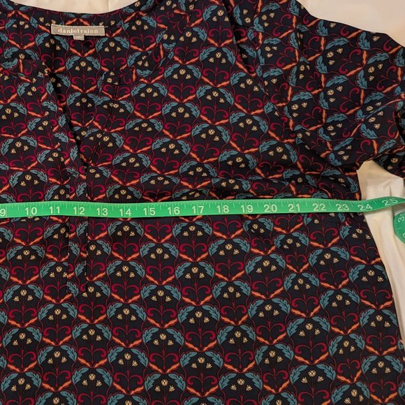 Daniel Rainn dark blue blouse, Women's plus size 1X - Picture 8 of 11